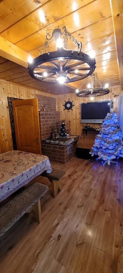 Kotiedzh U Mariny Villa Jaremcse Kültér fotó