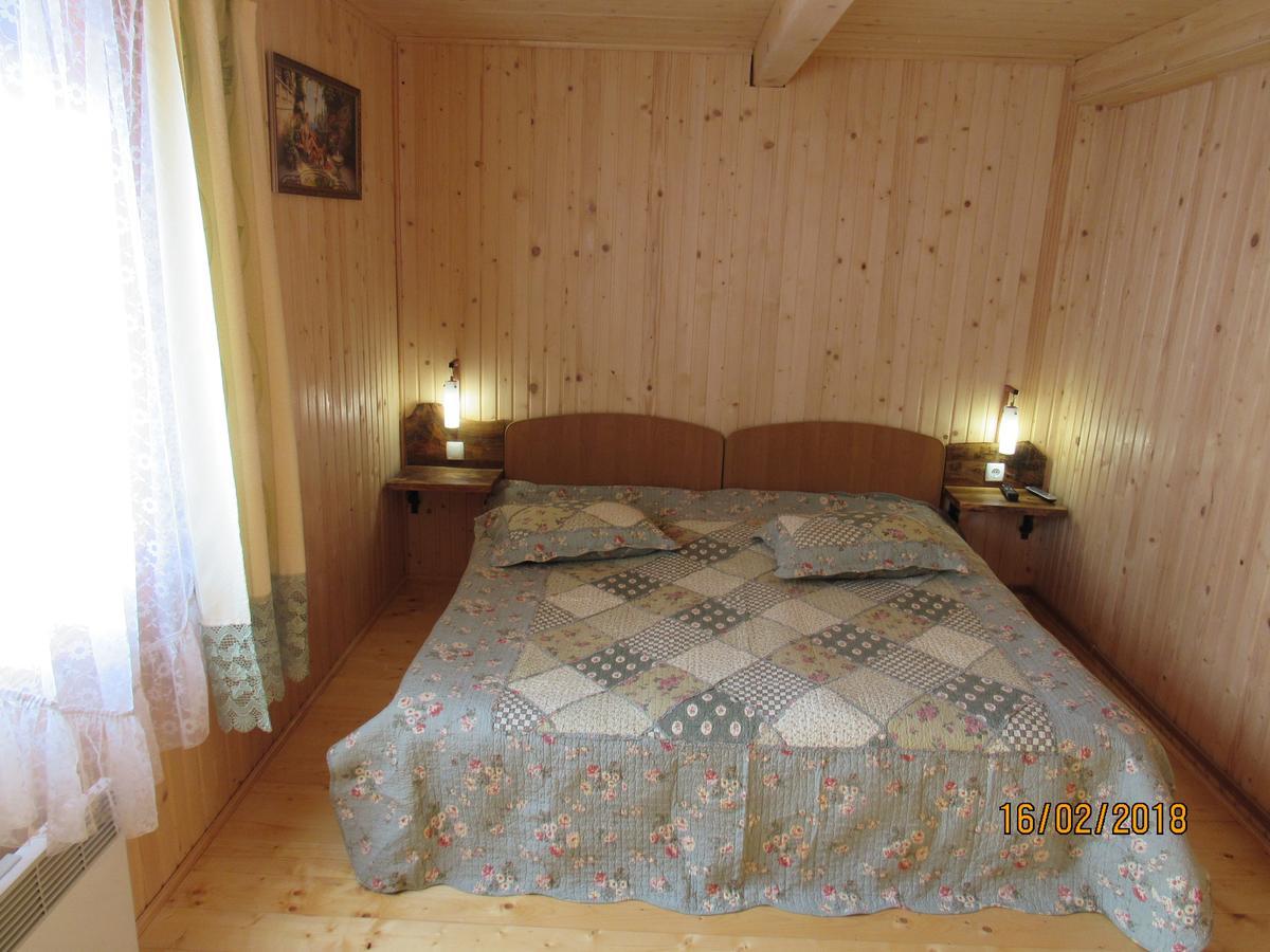 Kotiedzh U Mariny Villa Jaremcse Kültér fotó